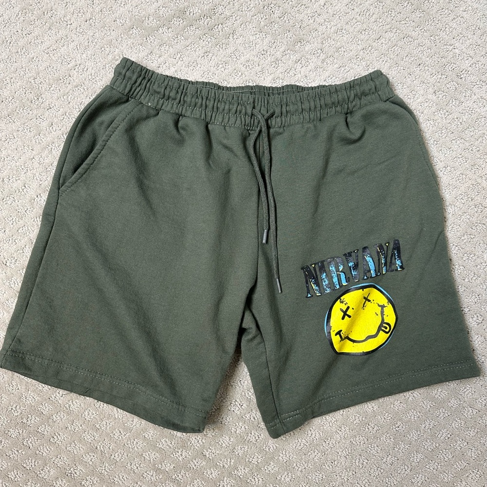 Sz M Nirvana sweat shorts drawstring waist green yellow face pockets